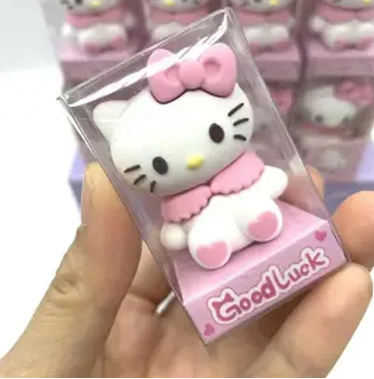 16 peças apontador Hello Kitty