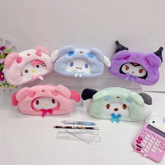 Estojo pelúcia Sanrio - Creative Brinquedos